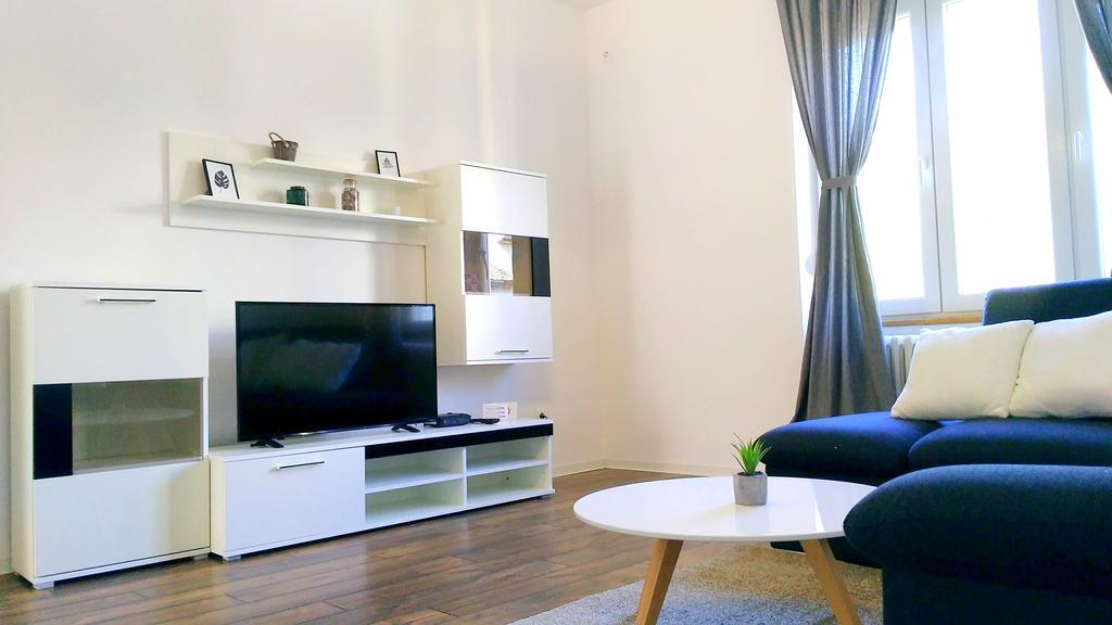 Filinhome Stefanovica Suite 9 Novi Sad Exterior foto